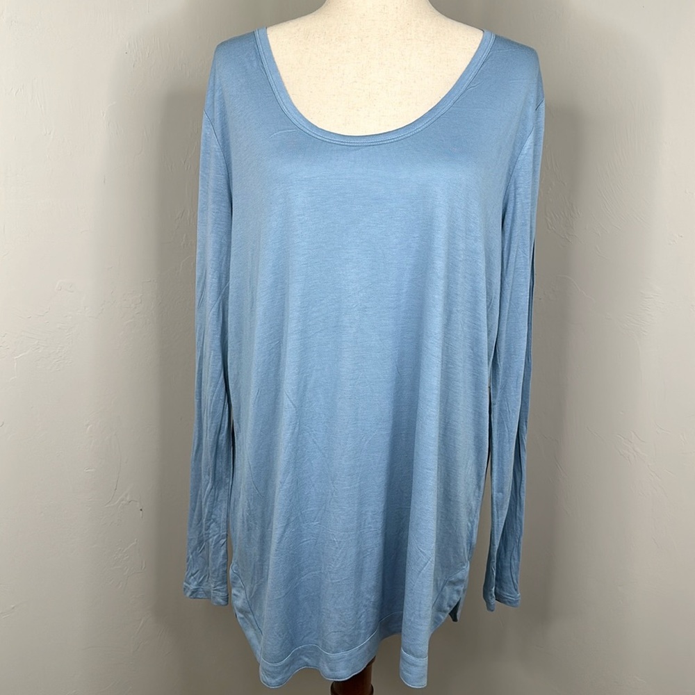 Gap Maternity Blue Long Sleeve Tee NWOT